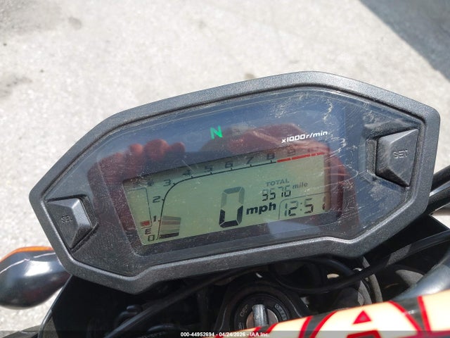 2015 Honda Grom 125 მანქანა იყიდება აუქციონზე, vin: MLHJC6119F5106140, აუქციონის ნომერი: 44952694