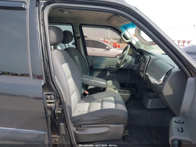 2005 Ford Explorer Sport Trac Adrenalin/xls/xlt მანქანა იყიდება აუქციონზე, vin: 1FMZU67K35UA53129, აუქციონის ნომერი: 44952695