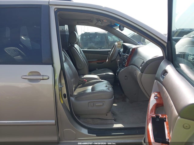 Продажа на аукционе авто 2006 Toyota Sienna Xle Limited, vin: 5TDZA22C36S452893, номер лота: 44952707