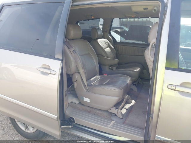Продажа на аукционе авто 2006 Toyota Sienna Xle Limited, vin: 5TDZA22C36S452893, номер лота: 44952707
