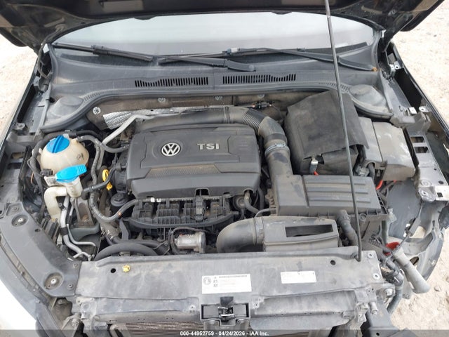 Продаж на аукціоні авто 2015 Volkswagen Jetta 1.8t Sport, vin: 3VWD17AJ1FM410341, номер лоту: 44952759