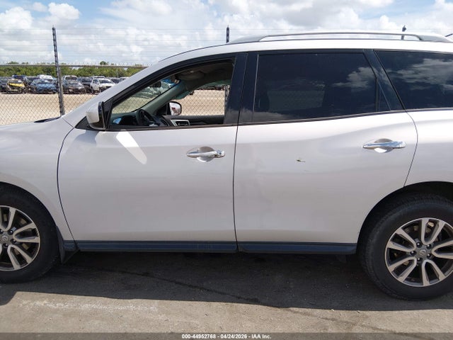 2015 Nissan Pathfinder S მანქანა იყიდება აუქციონზე, vin: 5N1AR2MN2FC710080, აუქციონის ნომერი: 44952768