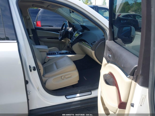 Продажа на аукционе авто 2016 Acura Mdx Technology   Acurawatch Plus Packages/technology Package, vin: 5FRYD4H45GB050828, номер лота: 44952776