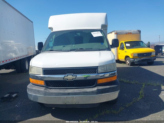 Продажа на аукционе авто 2013 Chevrolet Express Cutaway 3500, vin: 1GB0G2CG2D1176102, номер лота: 44952828