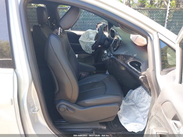 Продажа на аукционе авто 2026 Chrysler Pacifica Select, vin: 2C4RC1BG2TR252230, номер лота: 44952853
