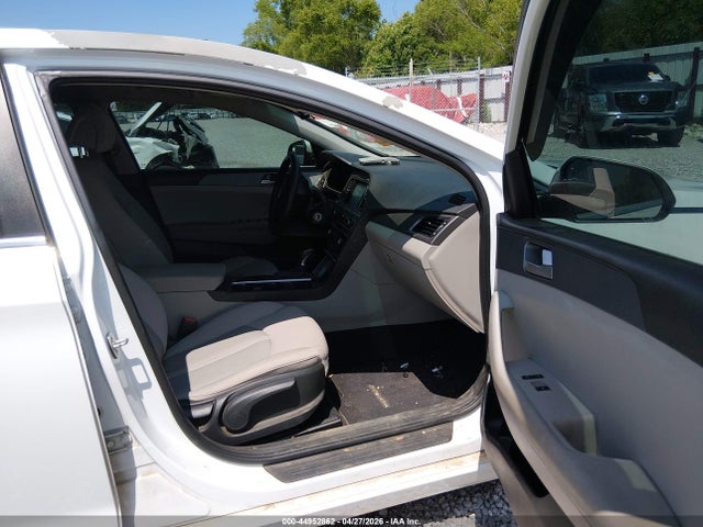 44952862 :رقم المزاد ، 5NPE24AFXHH524958 vin ، 2017 Hyundai Sonata Se مزاد بيع