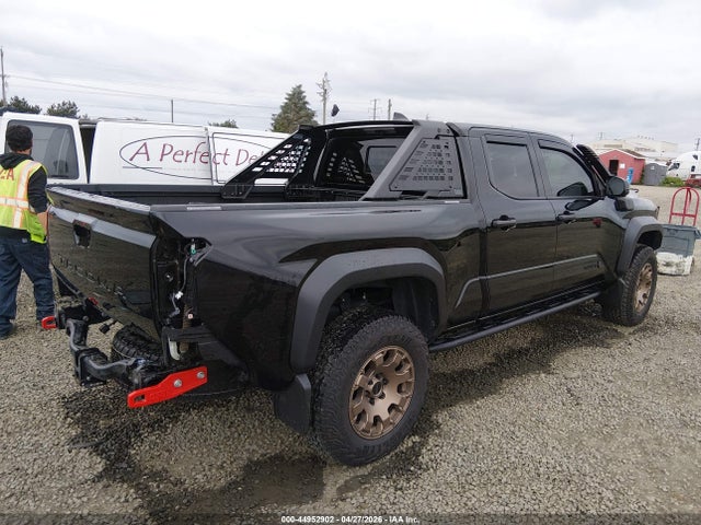 2025 Toyota Tacoma Hybrid Trailhunter მანქანა იყიდება აუქციონზე, vin: 3TYLC5LN9ST038601, აუქციონის ნომერი: 44952902