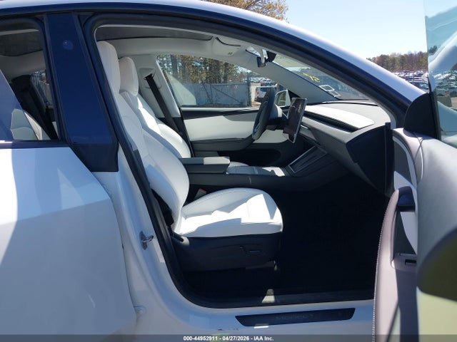 2026 Tesla Model Y მანქანა იყიდება აუქციონზე, vin: 7SAYGDEE7TA448512, აუქციონის ნომერი: 44952911