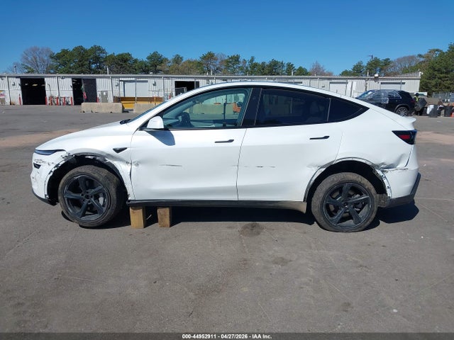 2026 Tesla Model Y მანქანა იყიდება აუქციონზე, vin: 7SAYGDEE7TA448512, აუქციონის ნომერი: 44952911