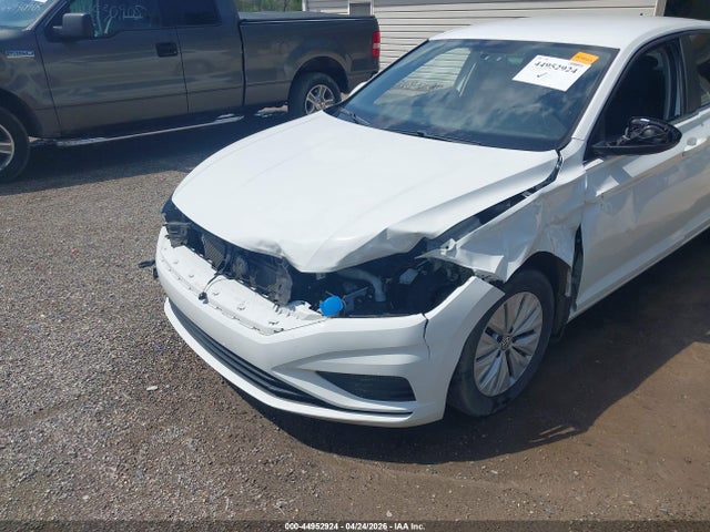 Aukcja sprzedaży 2019 Volkswagen Jetta 1.4t S, vin: 3VWN57BU4KM105721, numer aukcji: 44952924