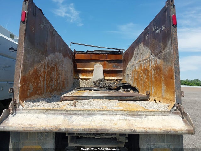 2000 Sterling Truck Lt 9500 მანქანა იყიდება აუქციონზე, vin: 2FZXESEB1YAF53378, აუქციონის ნომერი: 44952933