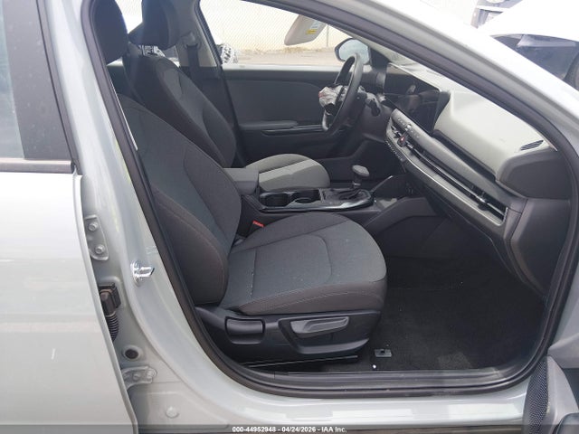 44952948 :رقم المزاد ، 3KPFT4DEXSE177888 vin ، 2025 Kia K4 Lxs مزاد بيع