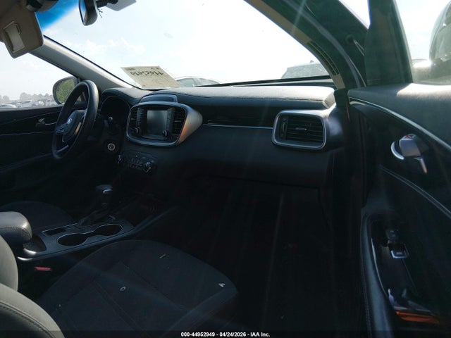 Продажа на аукционе авто 2019 Kia Sorento 2.4l Lx, vin: 5XYPG4A36KG460237, номер лота: 44952949