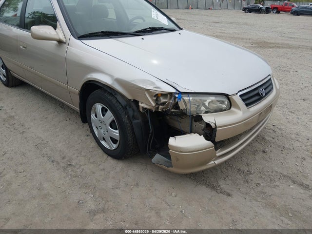 Продажа на аукционе авто 2000 Toyota Camry Le, vin: 4T1BG22K8YU975103, номер лота: 44953029