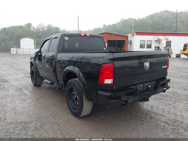 2017 Ram 1500 Express  4x4 6'4 Box მანქანა იყიდება აუქციონზე, vin: 1C6RR7FT2HS689201, აუქციონის ნომერი: 44953052