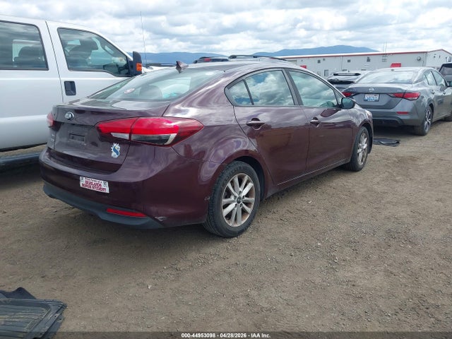 44953098 :رقم المزاد ، 3KPFL4A7XHE131881 vin ، 2017 Kia Forte Lx مزاد بيع