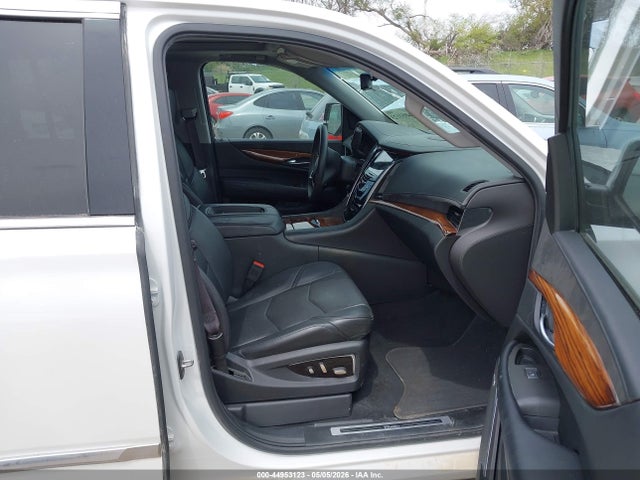 Aukcja sprzedaży 2017 Cadillac Escalade Esv Luxury, vin: 1GYS4HKJ1HR213140, numer aukcji: 44953123