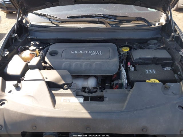 44953136 :رقم المزاد ، 1C4PJMCB1FW750335 vin ، 2015 Jeep Cherokee Latitude Altitude مزاد بيع