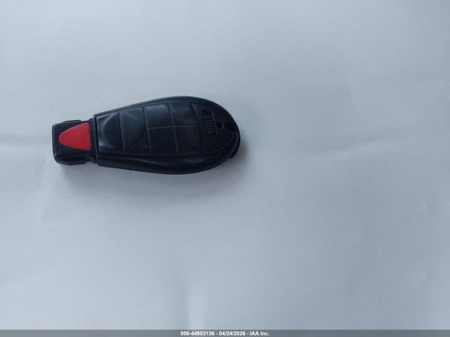 44953136 :رقم المزاد ، 1C4PJMCB1FW750335 vin ، 2015 Jeep Cherokee Latitude Altitude مزاد بيع