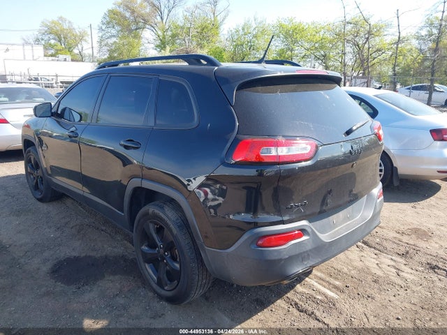 44953136 :رقم المزاد ، 1C4PJMCB1FW750335 vin ، 2015 Jeep Cherokee Latitude Altitude مزاد بيع