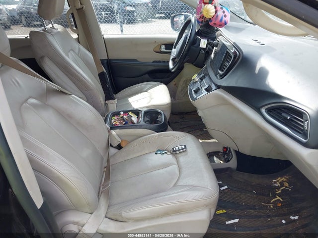 Aukcja sprzedaży 2017 Chrysler Pacifica Touring-l, vin: 2C4RC1BGXHR552010, numer aukcji: 44953141