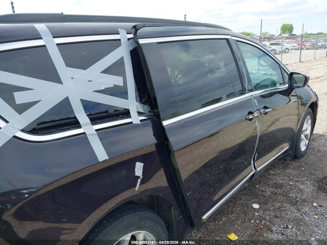 Aukcja sprzedaży 2017 Chrysler Pacifica Touring-l, vin: 2C4RC1BGXHR552010, numer aukcji: 44953141
