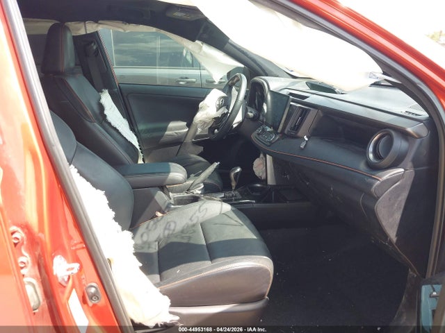 44953168 :رقم المزاد ، 2T3NFREV4GW285255 vin ، 2016 Toyota Rav4 Se مزاد بيع