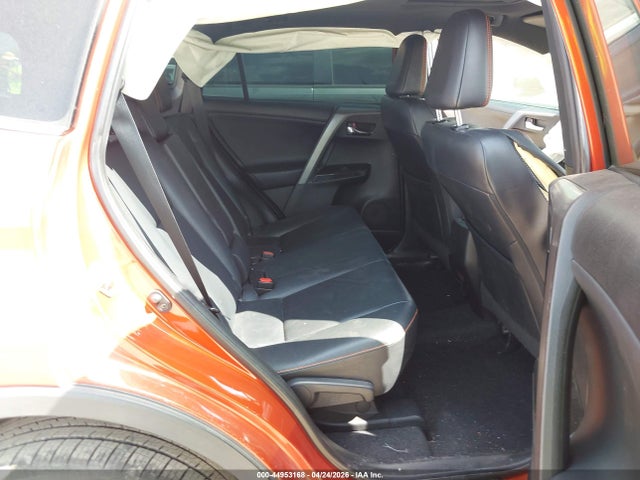 44953168 :رقم المزاد ، 2T3NFREV4GW285255 vin ، 2016 Toyota Rav4 Se مزاد بيع