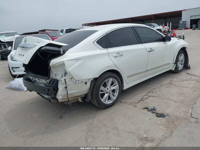 44953178 :رقم المزاد ، 1N4AL3AP0FC142824 vin ، 2015 Nissan Altima 2.5 Sv مزاد بيع