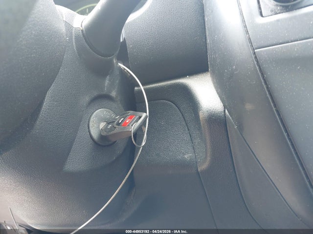 3N1CN7AP9HL893158 Nissan Versa 1.6 S+