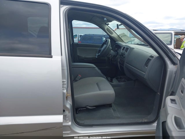 Продажа на аукционе авто 2006 Dodge Dakota Slt, vin: 1D7HW48NX6S601945, номер лота: 44953206