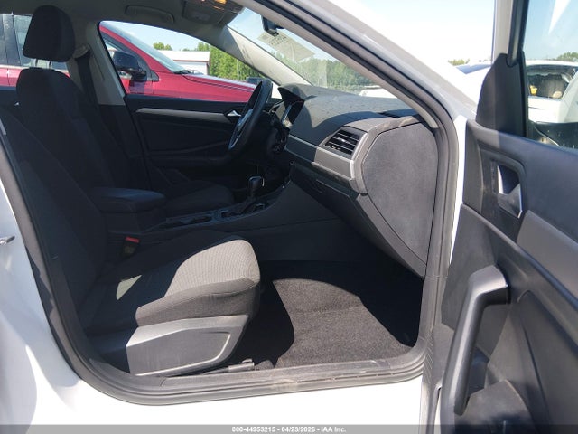 Aukcja sprzedaży 2019 Volkswagen Jetta 1.4t R-line/1.4t S/1.4t Se, vin: 3VWC57BU4KM214011, numer aukcji: 44953215