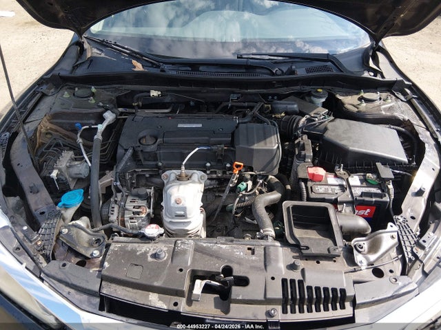 44953227 :رقم المزاد ، 1HGCR2F34HA100304 vin ، 2017 Honda Accord Lx مزاد بيع