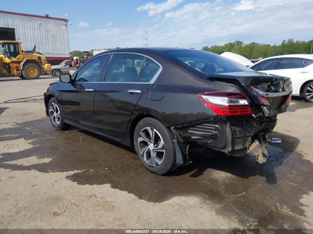 44953227 :رقم المزاد ، 1HGCR2F34HA100304 vin ، 2017 Honda Accord Lx مزاد بيع