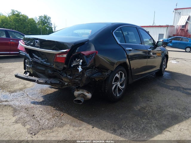 44953227 :رقم المزاد ، 1HGCR2F34HA100304 vin ، 2017 Honda Accord Lx مزاد بيع
