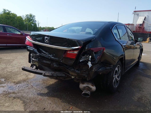 44953227 :رقم المزاد ، 1HGCR2F34HA100304 vin ، 2017 Honda Accord Lx مزاد بيع