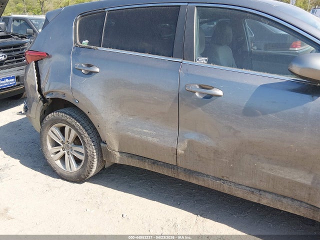 2017 Kia Sportage Lx მანქანა იყიდება აუქციონზე, vin: KNDPMCAC5H7096143, აუქციონის ნომერი: 44953237