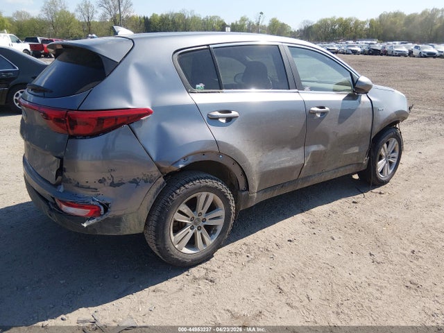 2017 Kia Sportage Lx მანქანა იყიდება აუქციონზე, vin: KNDPMCAC5H7096143, აუქციონის ნომერი: 44953237