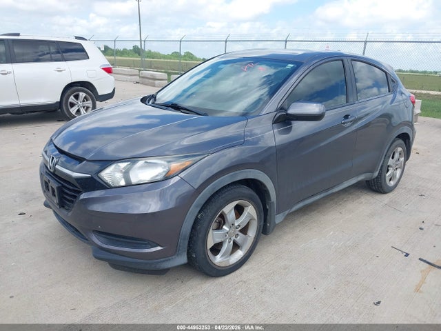 3CZRU5H32GM743817 Honda HR-V LX