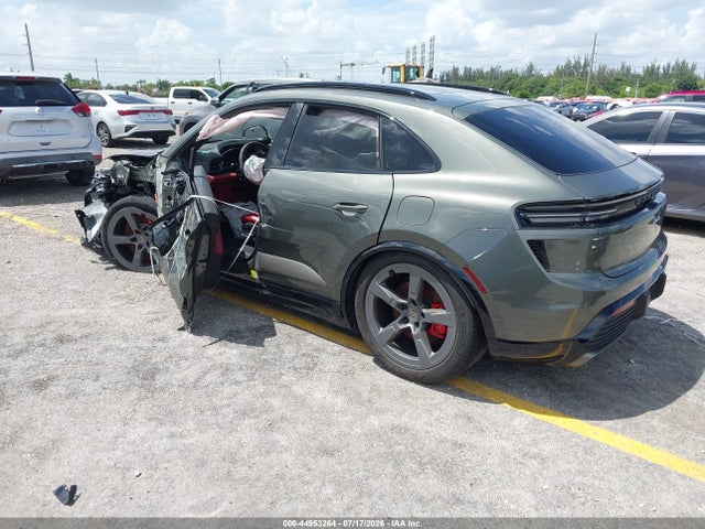 WP1AC2XA5RL200529 Porsche Macan Electric Turbo