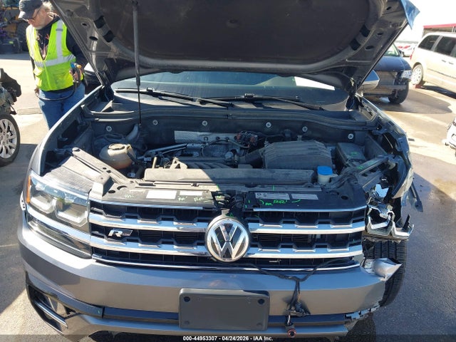 Продажа на аукционе авто 2018 Volkswagen Atlas 3.6l V6 Sel, vin: 1V2RR2CA9JC562698, номер лота: 44953307