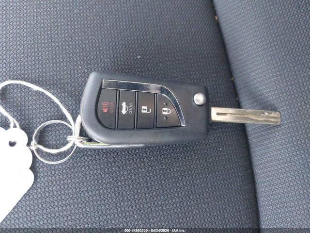 2020 Toyota Corolla Le მანქანა იყიდება აუქციონზე, vin: JTDEPRAE2LJ069741, აუქციონის ნომერი: 44953309