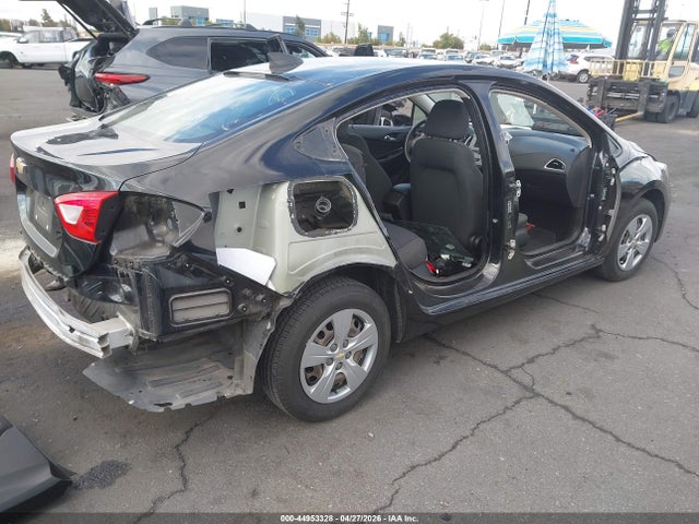 1G1BC5SM3H7279579 Chevrolet Cruze Ls Auto