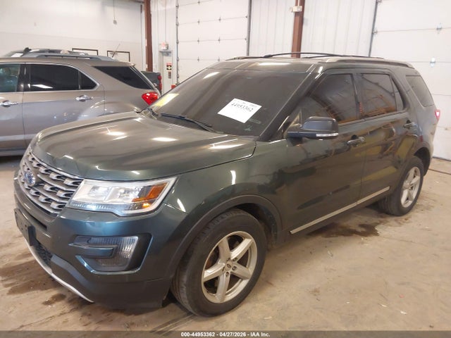44953362 :رقم المزاد ، 1FM5K8D86GGA52888 vin ، 2016 Ford Explorer Xlt مزاد بيع