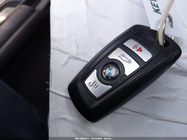 2013 Bmw 535i მანქანა იყიდება აუქციონზე, vin: WBAFR7C56DC821265, აუქციონის ნომერი: 44953371