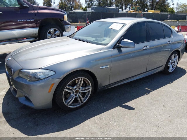 2013 Bmw 535i მანქანა იყიდება აუქციონზე, vin: WBAFR7C56DC821265, აუქციონის ნომერი: 44953371
