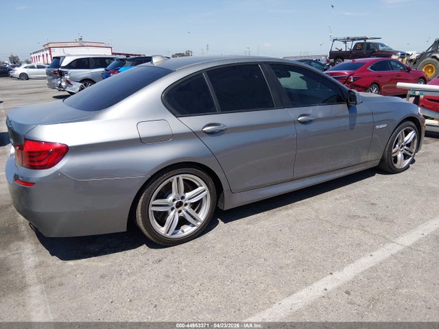 2013 Bmw 535i მანქანა იყიდება აუქციონზე, vin: WBAFR7C56DC821265, აუქციონის ნომერი: 44953371