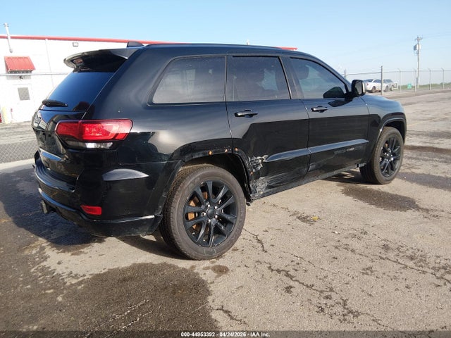 Продаж на аукціоні авто 2017 Jeep Grand Cherokee Altitude 4x4, vin: 1C4RJFAG5HC768036, номер лоту: 44953392