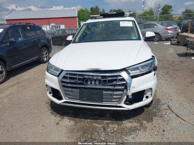 44953467 :رقم المزاد ، WA1CNAFYXJ2202717 vin ، 2018 Audi Q5 2.0t Premium/2.0t Tech Premium مزاد بيع