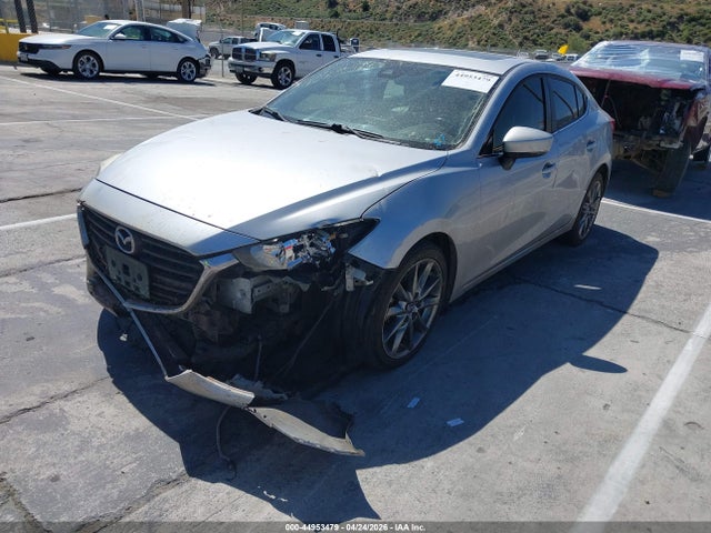 Aukcja sprzedaży 2018 Mazda Mazda3 Touring, vin: 3MZBN1V33JM166950, numer aukcji: 44953479